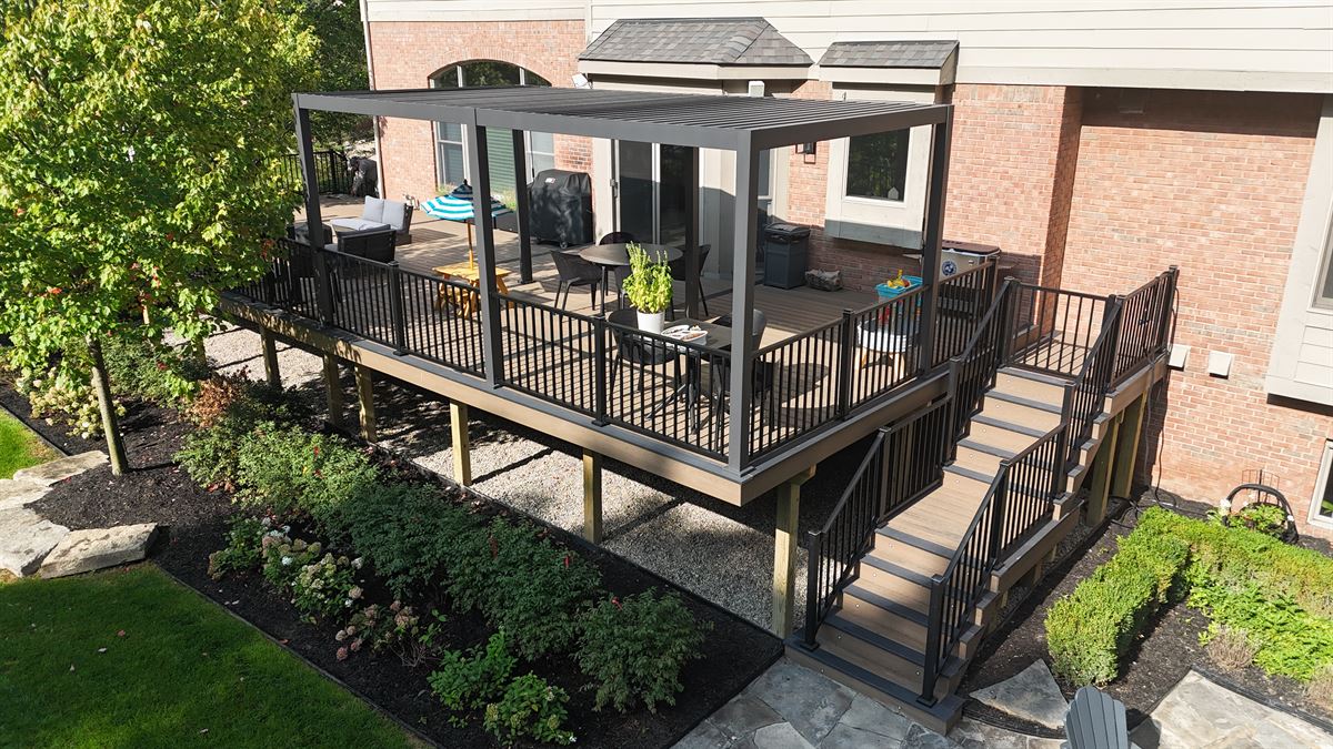 Deckorators Ventures Sandbar Deck in Northville